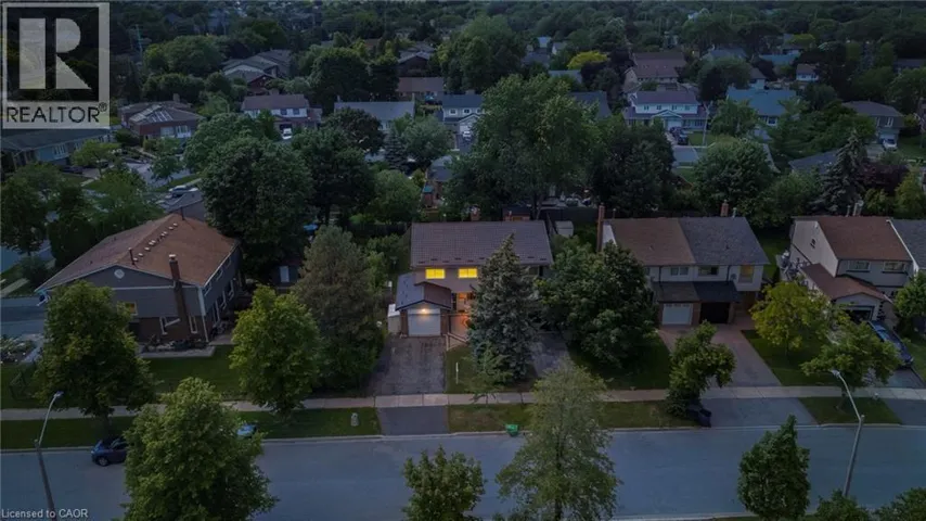 2996 SALERNO Crescent, Mississauga, Ontario L5N1T6
