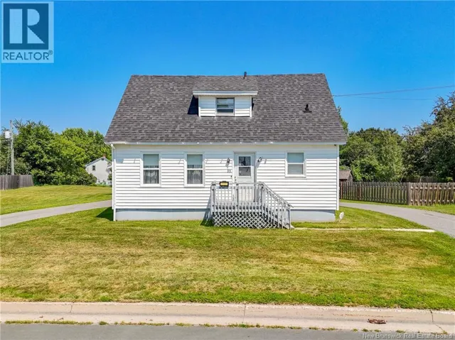35 Coronation Street, Fredericton, New Brunswick E3A4K5