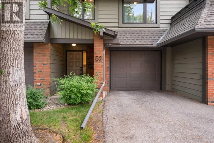 52, 10030 Oakmoor Way SW, Calgary, Alberta T2V4S8