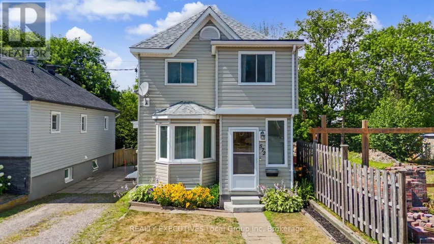 572 METCALFE STREET, North Bay (Central), Ontario P1B2P8