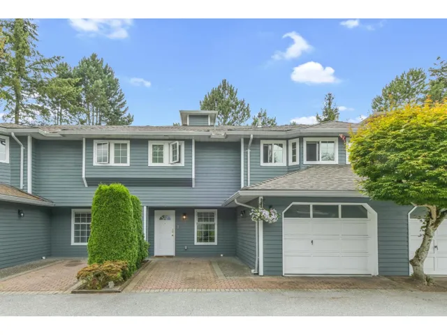 102 16335 14 AVENUE, Surrey, British Columbia V4A1H2