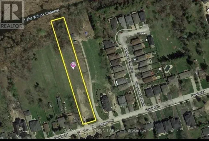 80 DOUGLAS ROAD, Richmond Hill (Oak Ridges Lake Wilcox), Ontario L3P1E4