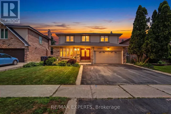 2387 CHILSWORTHY AVENUE, Mississauga (Cooksville), Ontario L5B2R4