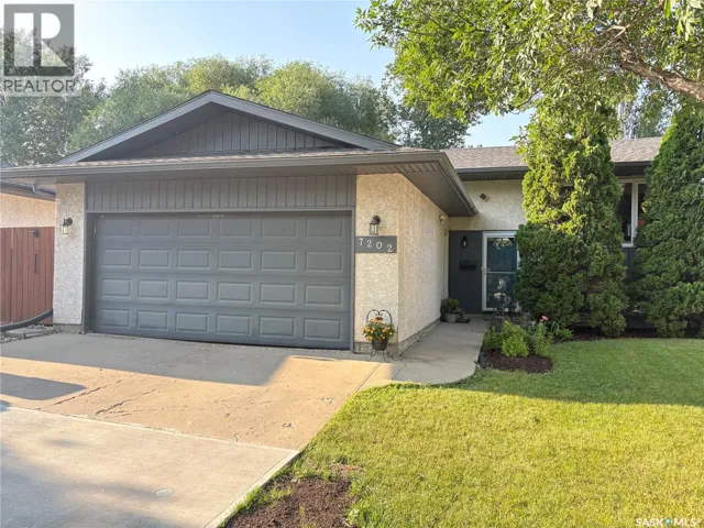 7202 Lawrence DRIVE, Regina, Saskatchewan S4X3X7