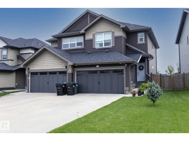 15 Avebury CO, Sherwood Park, Alberta T8H0Z2