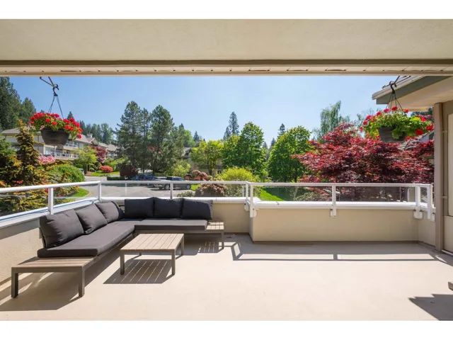 62 4001 OLD CLAYBURN ROAD, Abbotsford, British Columbia V3G1C5