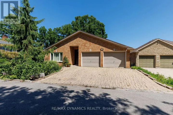 53 MOUNTAIN STREET, St. Catharines (Burleigh Hill), Ontario L2T2S6