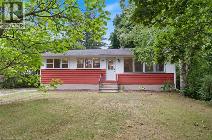 14 HILLCREST Road, Simcoe, Ontario N3Y4K6