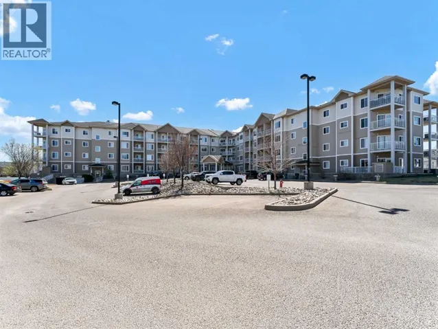 205, 194 Sunrise Circle SW, Medicine Hat, Alberta T1B4P4