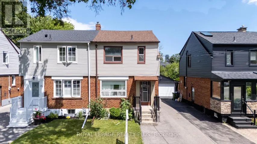 33 DAYTON AVENUE, Toronto (Stonegate-Queensway), Ontario M8Z3L8