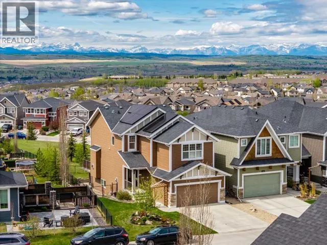 128 Sunset Park, Cochrane, Alberta T4C0N5