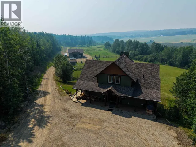 13395 WRIGHT ROAD, Charlie Lake, British Columbia V1J8G9