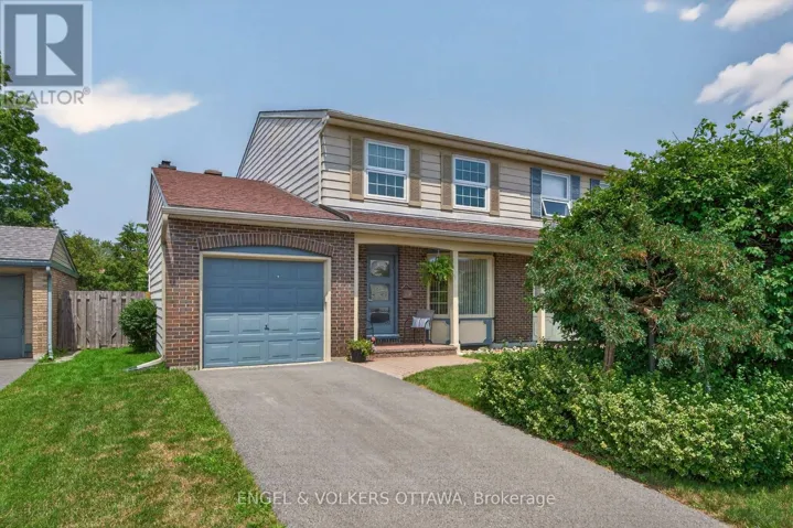 26 WINLOCK CRESCENT, Ottawa, Ontario K2G3X4