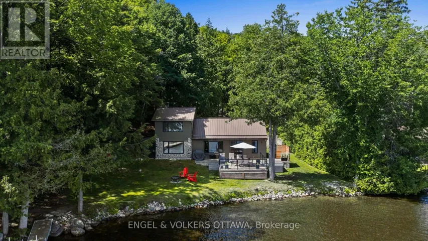167 BARRETT CHUTE ROAD, Greater Madawaska, Ontario K0J1H0