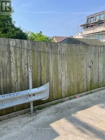 REAR - 625 HARVIE AVENUE, Toronto (Caledonia-Fairbank), Ontario M6E4M4
