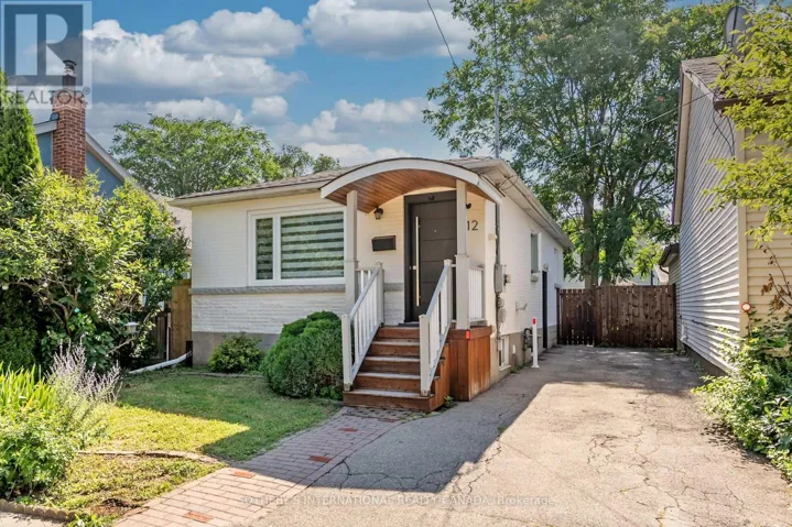 12 PEEL STREET S, Hamilton (Dundas), Ontario L9H3E2
