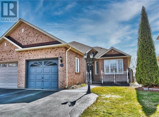 47 JACKSON COURT W, Welland (N. Welland), Ontario L3C7G2