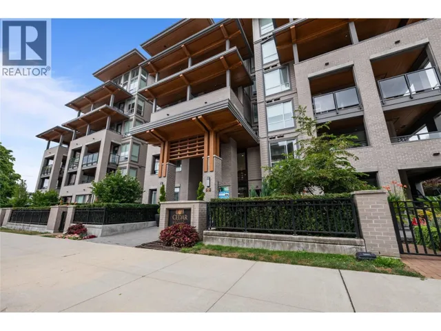 612 7588 16TH STREET, Burnaby, British Columbia V3N0H8