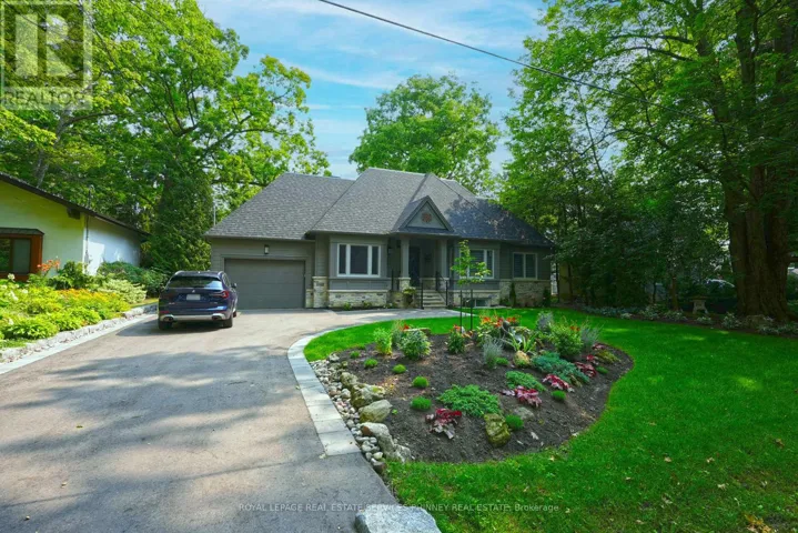 1413 QUEEN VICTORIA AVENUE, Mississauga (Lorne Park), Ontario L5H3H2