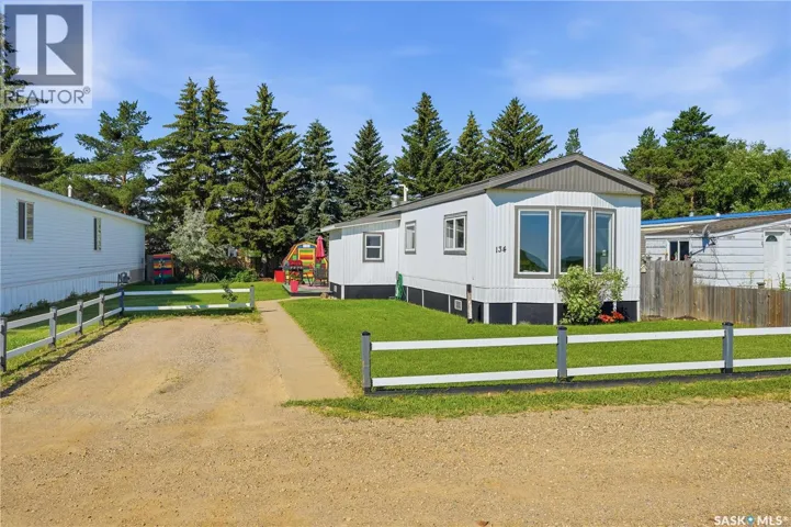 134 Spruce STREET, Caronport, Saskatchewan S0H0S0