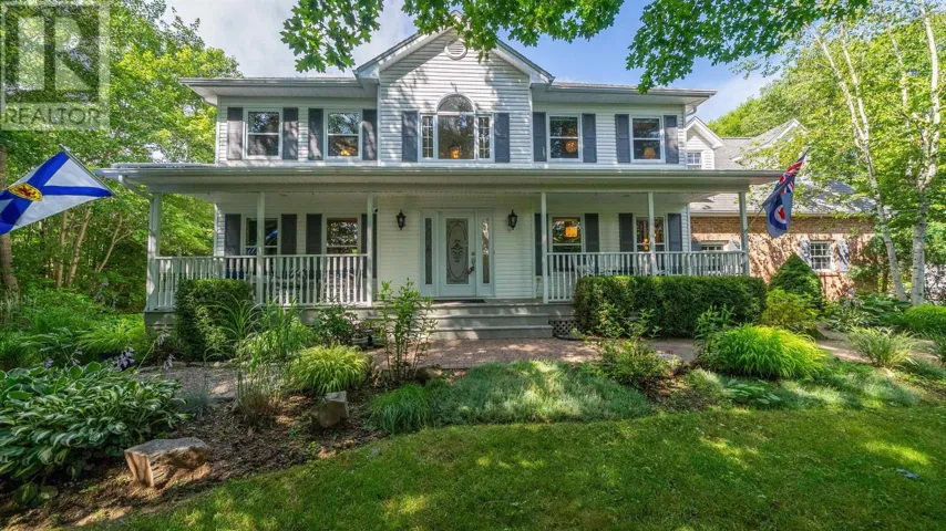 45 Canterbury Lane, Fall River, Nova Scotia B2T1A4