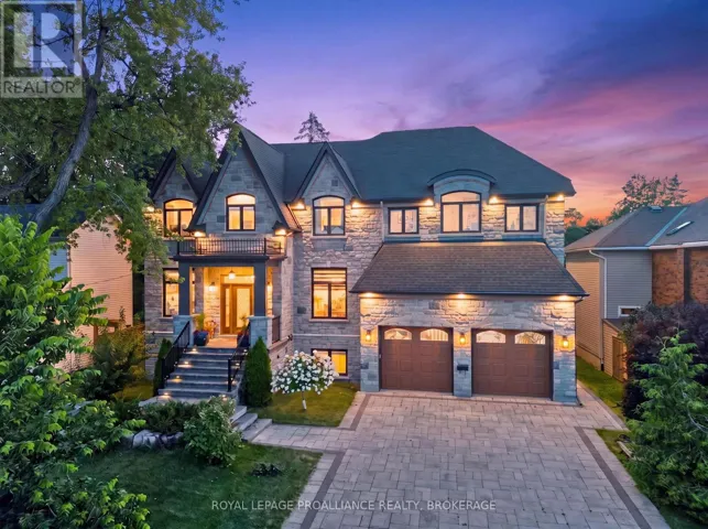 86 MACDONNELL STREET, Kingston (Central City East), Ontario K7L4B7