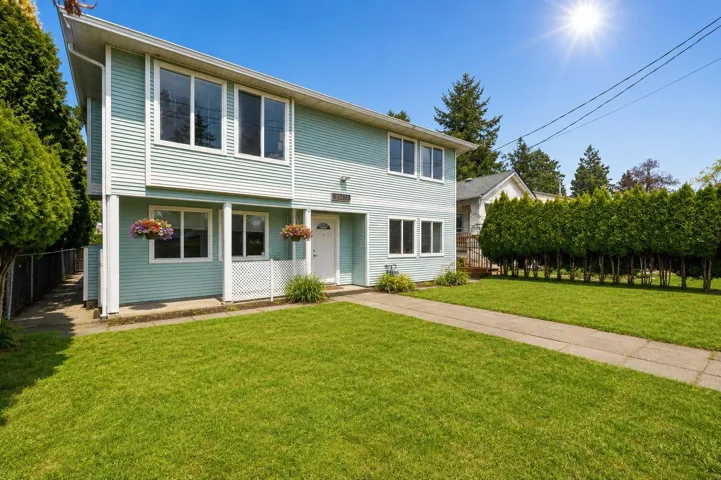 33477 7TH AVENUE, Mission, British Columbia V2V2E6