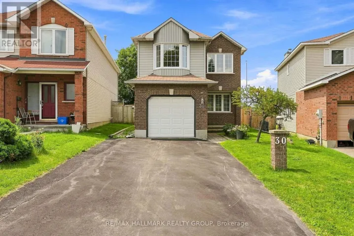 30 ROWE DRIVE, Ottawa, Ontario K2L3Y3