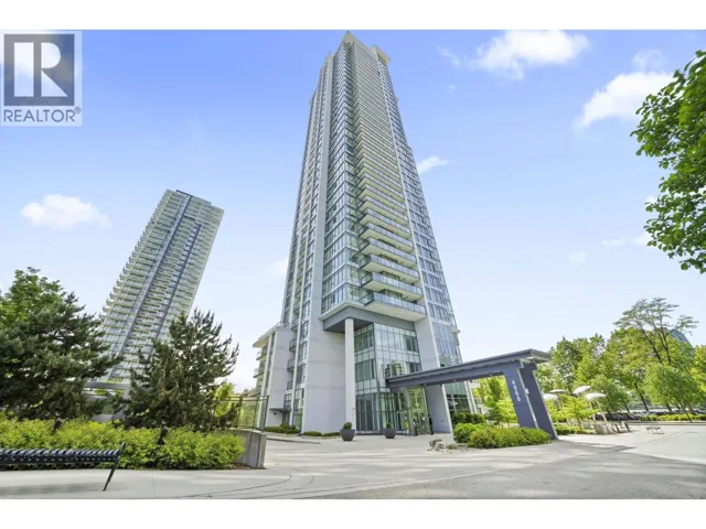 302 4900 LENNOX LANE, Burnaby, British Columbia V5H0G9
