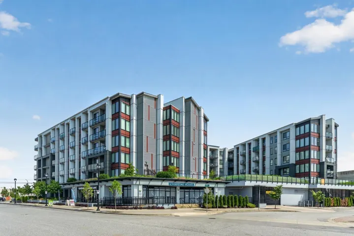 504 20360 LOGAN AVENUE, Langley, British Columbia V3L4L8