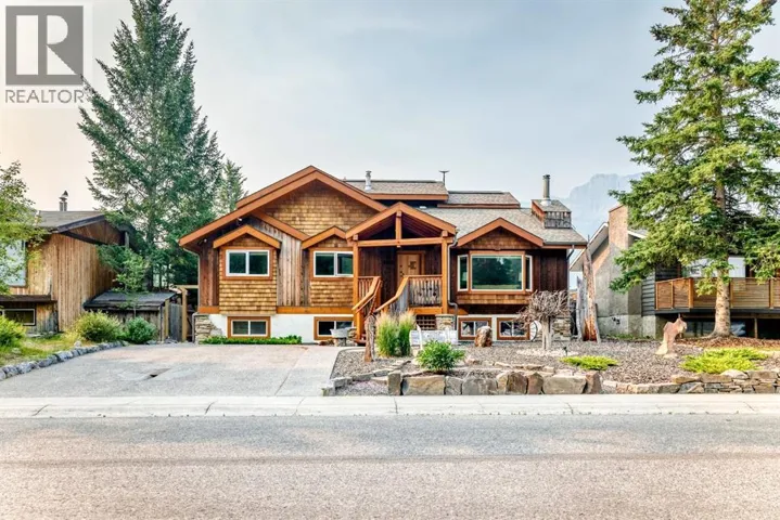 1009 15 Street, Canmore, Alberta T1W1V3