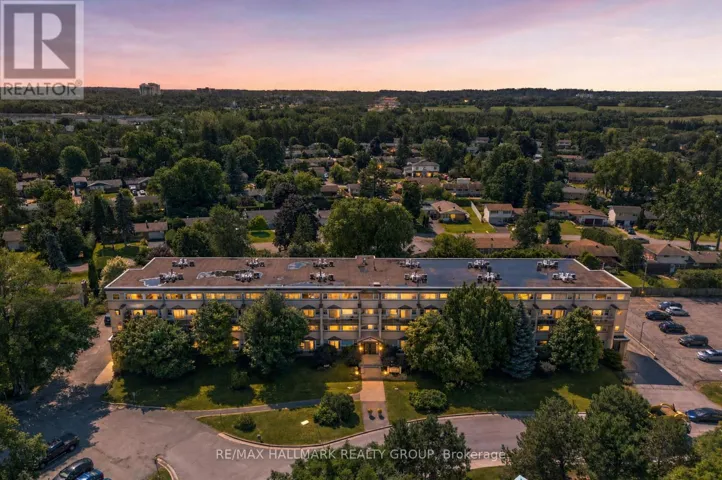 103 - 12 CORKSTOWN ROAD, Ottawa, Ontario K2H5B3