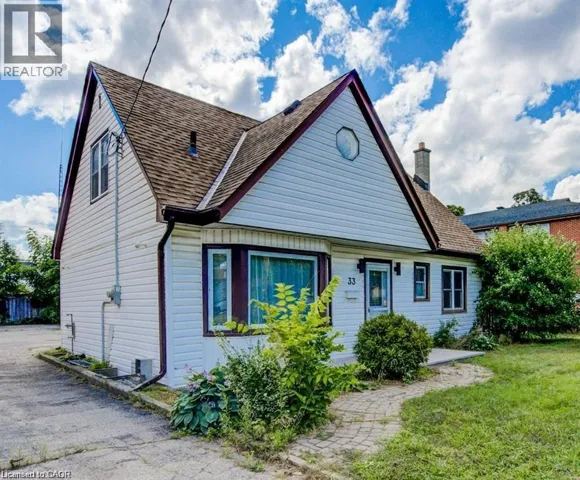 33 SIXTH Avenue, Kitchener, Ontario N2C1P9