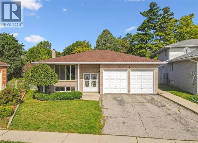 42 AZORES Crescent, Cambridge, Ontario N1R7Z4