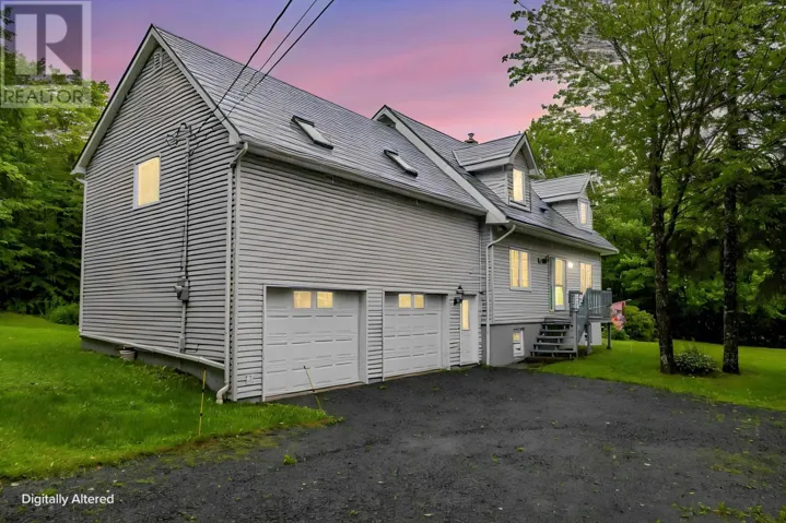 32 Kipawa Crescent, Hammonds Plains, Nova Scotia B4B1N2