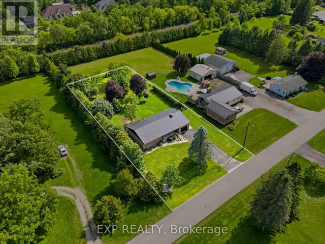 120 HURON AVENUE, Middlesex Centre (Komoka), Ontario N0L1R0