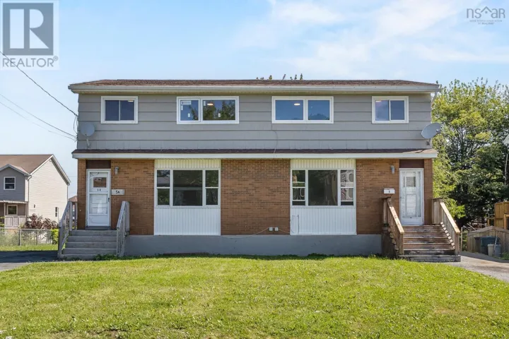 5/5A Marilyn Drive, Dartmouth, Nova Scotia B2Y3W9