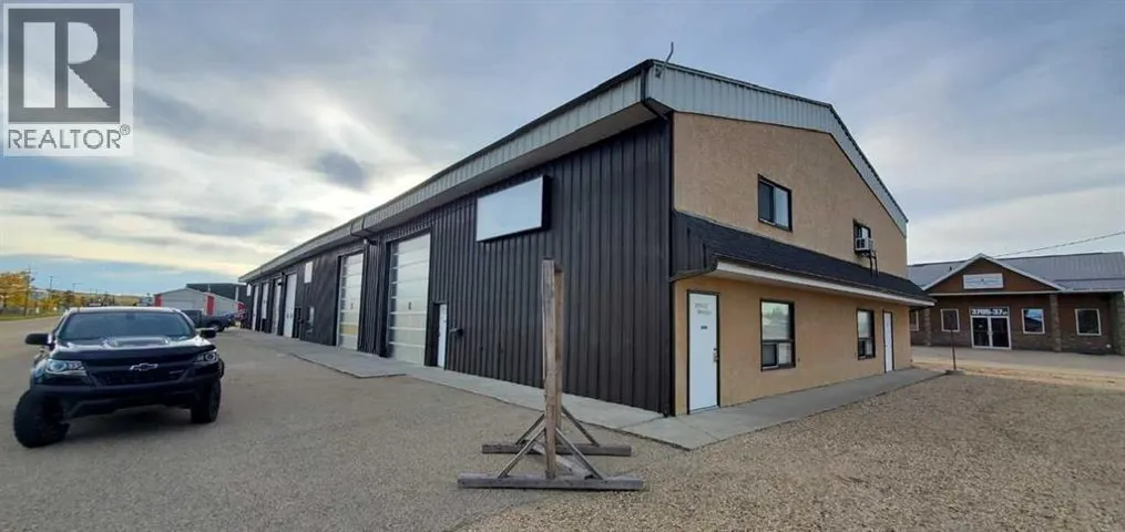 3701 37 Street, Whitecourt, Alberta T7S1N8