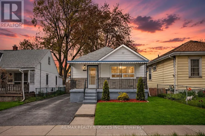 215 HIGHBURY AVENUE N, London East (East M), Ontario N5Z2W6