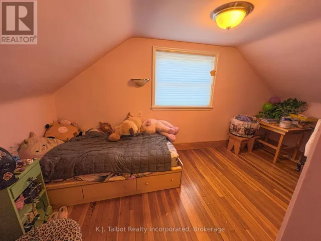 780