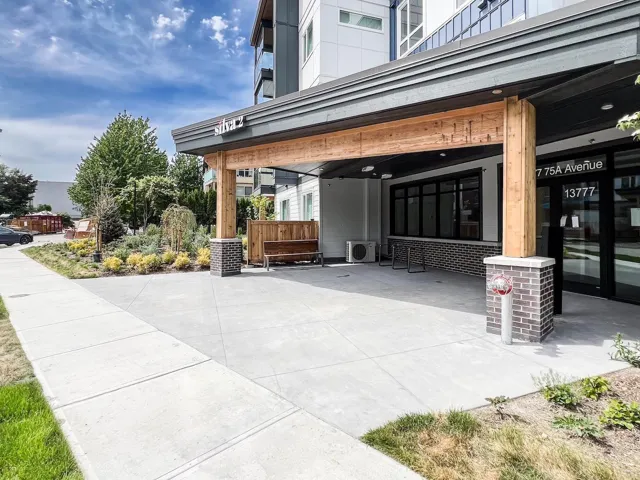 117 13777 75A AVENUE, Surrey, British Columbia V3W3W4