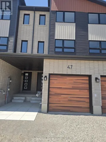47 FLAN BOULEVARD, Barrie, Ontario L9J0E1