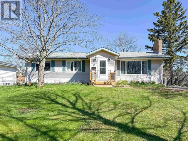47 Emerald Drive, Charlottetown, Prince Edward Island C1A2Y5