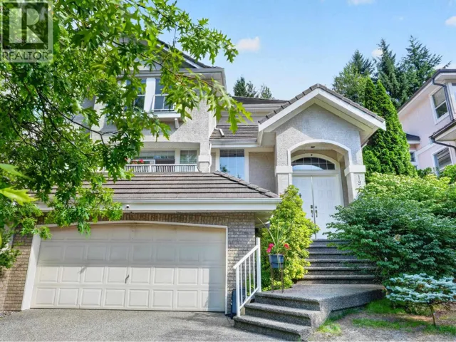 1981 PARKWAY BOULEVARD, Coquitlam, British Columbia V3E3J8