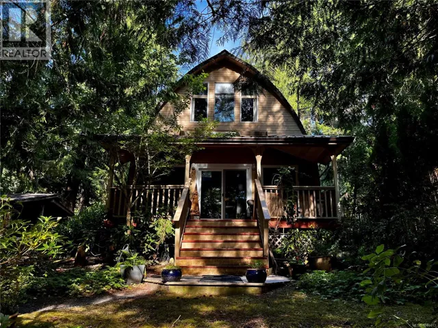387 Lyngail Pl, Gabriola Island, British Columbia V0R1X1