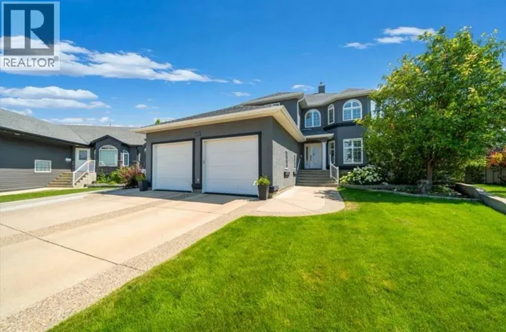 633 Spruce Way SE, Medicine Hat, Alberta T1B4L4