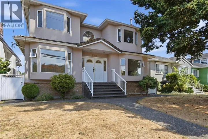 6212 VIVIAN STREET, Vancouver, British Columbia V5S2S7