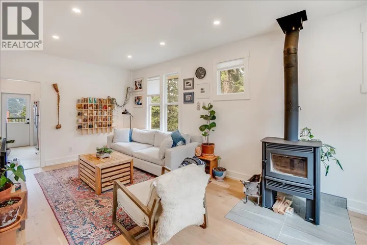 520 WASSON Street, Nelson, British Columbia V1L3G7