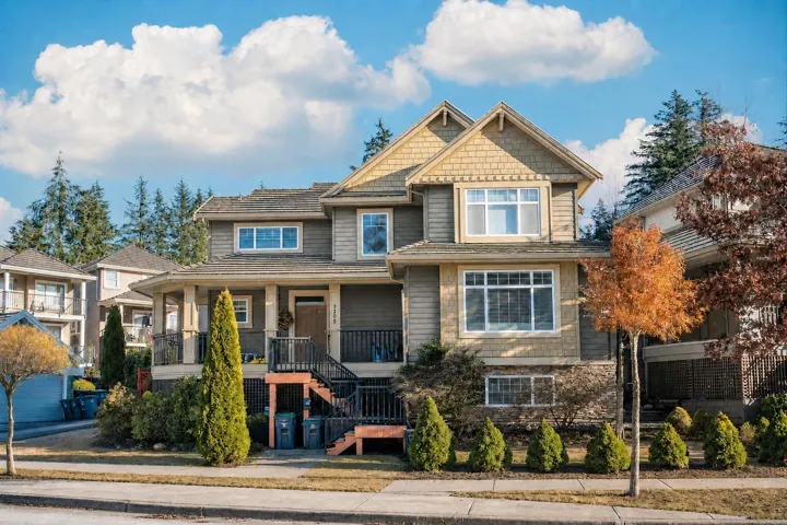 3492 147A STREET, Surrey, British Columbia V4P0A7