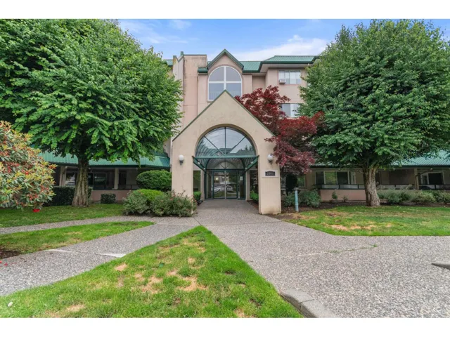 311 2964 TRETHEWEY STREET, Abbotsford, British Columbia V2T6P4